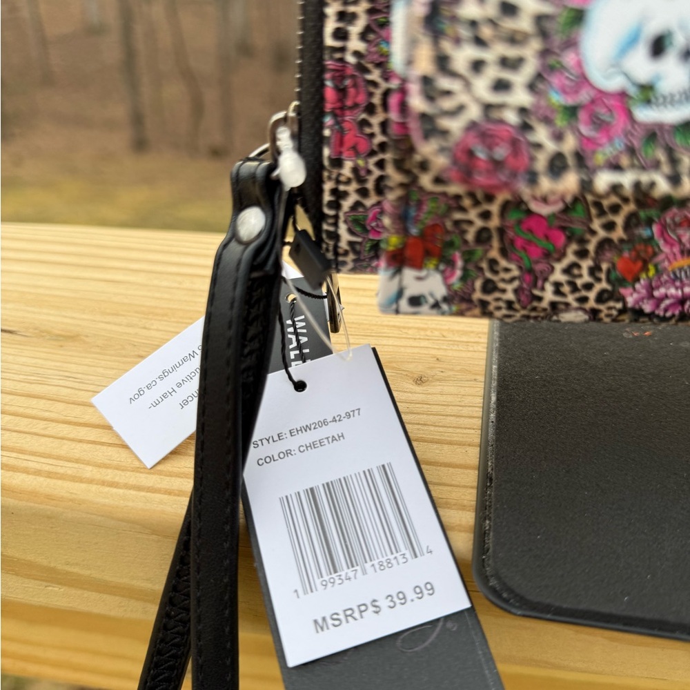 Ed Hardy Leopard Print Crossbody Bag/Wallet - Picture 3 of 8